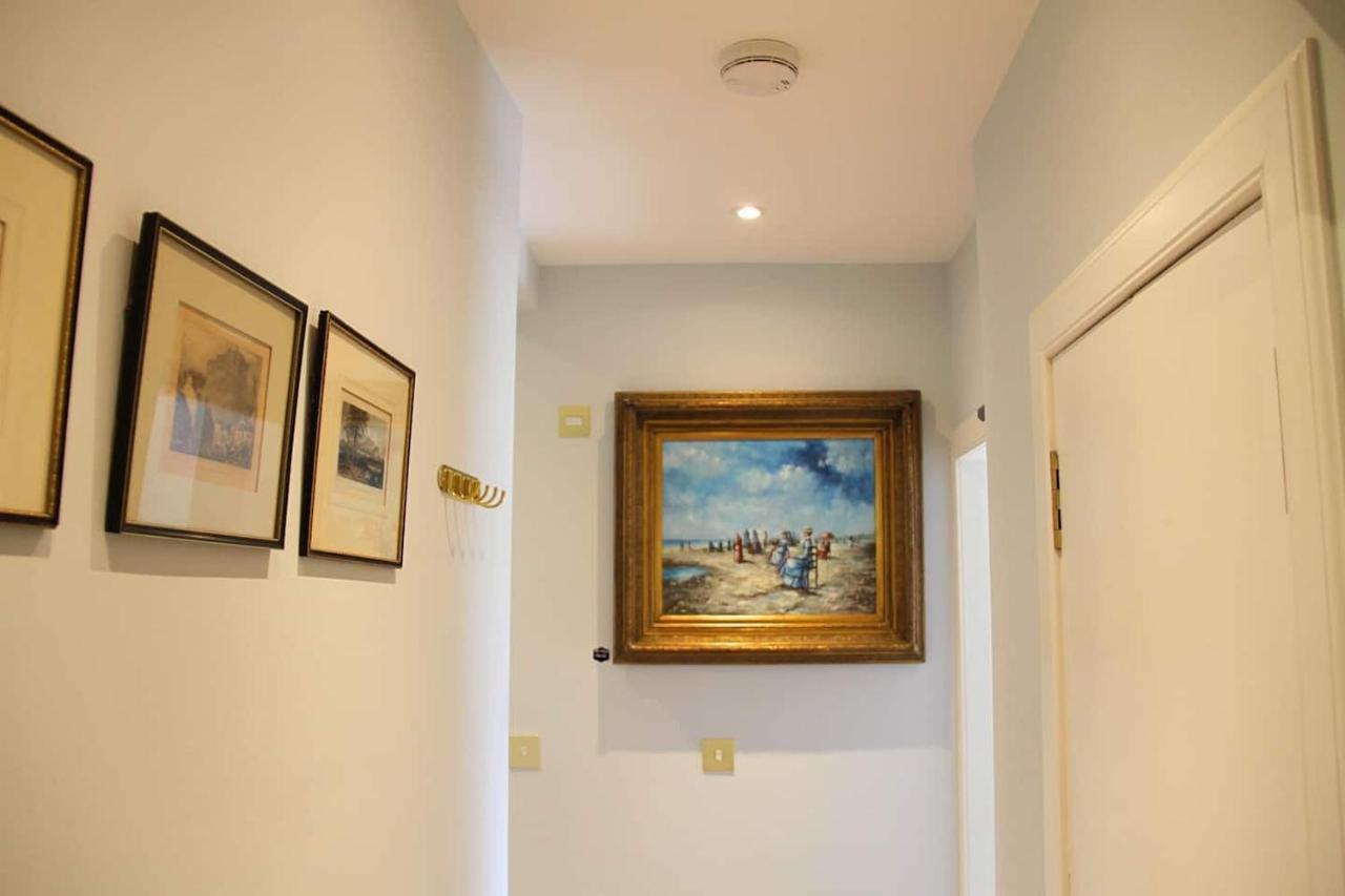 Upper Bow - Luxurious, Modern 1Br Apartment Near Castle إدنبرة المظهر الخارجي الصورة